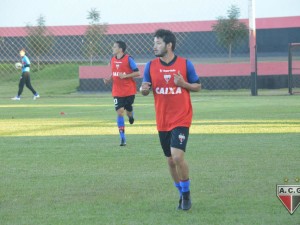 Arthur reforça o Santa Cruz