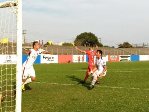 Andrey marca e Paraná vence na Copa São Paulo