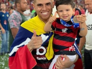 Cuellar é campeão carioca