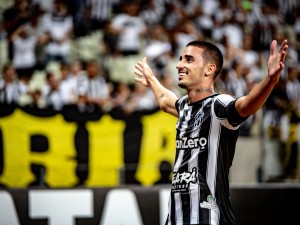 1,2,3! Hat-trick de Thiago Galhardo no Ceará