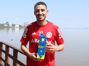 CONVOCADO: Thiago Galhardo é chamado por Tite para as eliminatórias